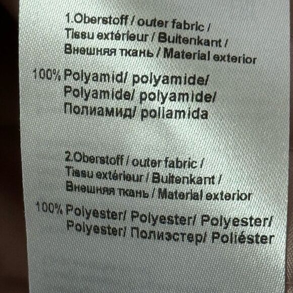 JUST WHITE VEST - Picture 6 of 6